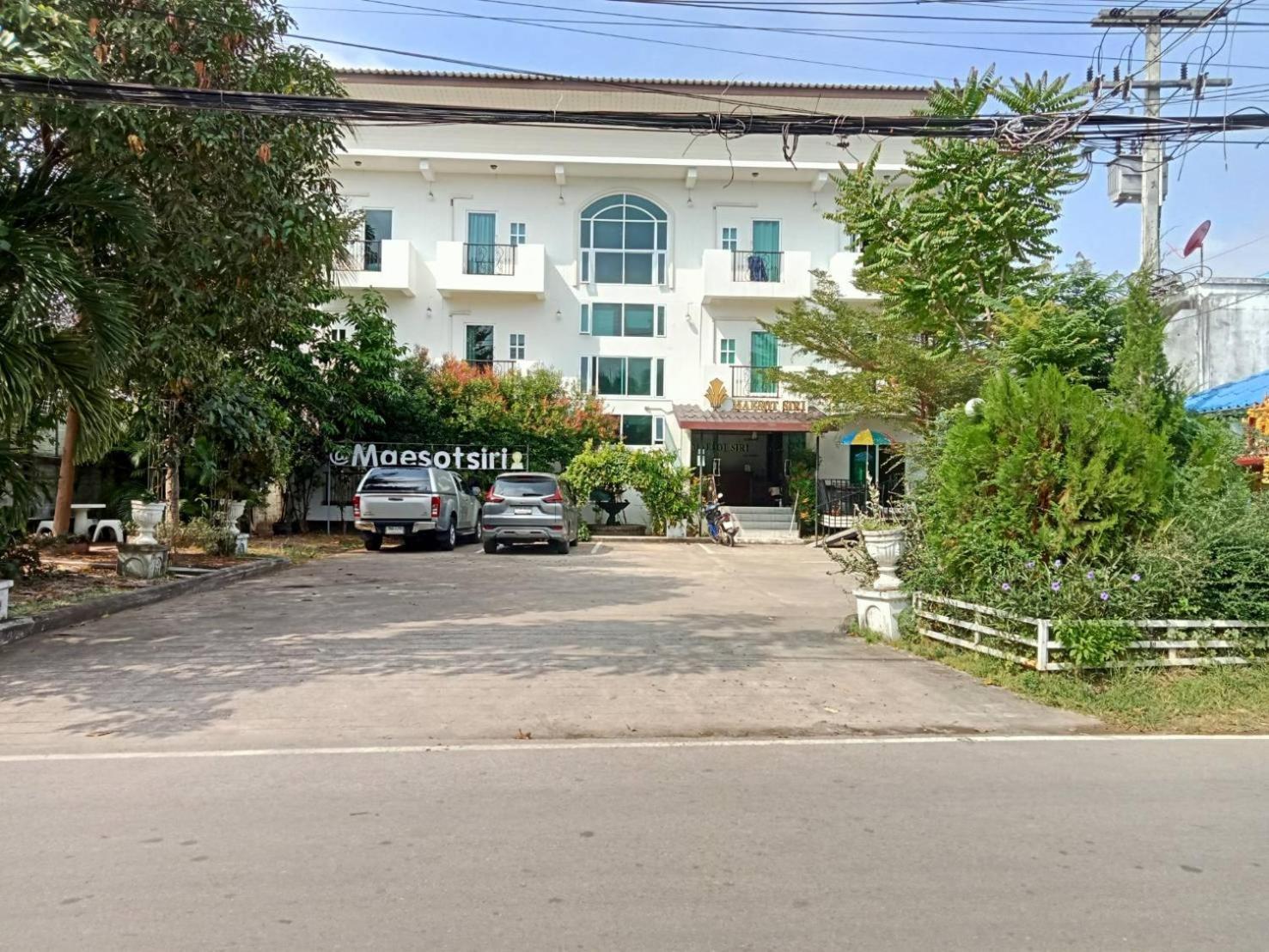 梅索特斯里酒店 湄梭 外观 照片